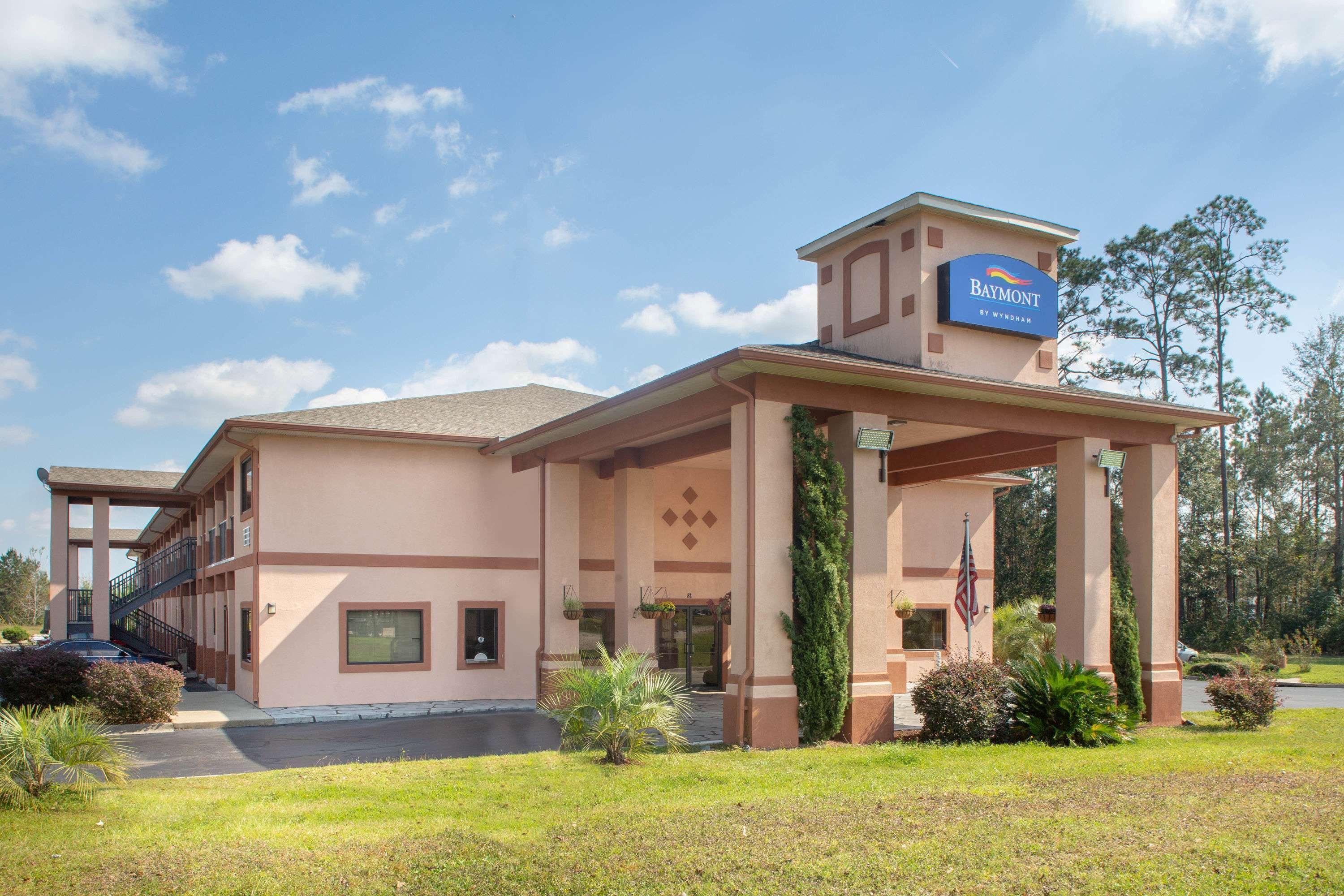 Baymont By Wyndham Midway Tallahassee Motel Exterior photo